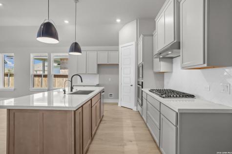 424 Garland Avenue New Braunfels TX 78130