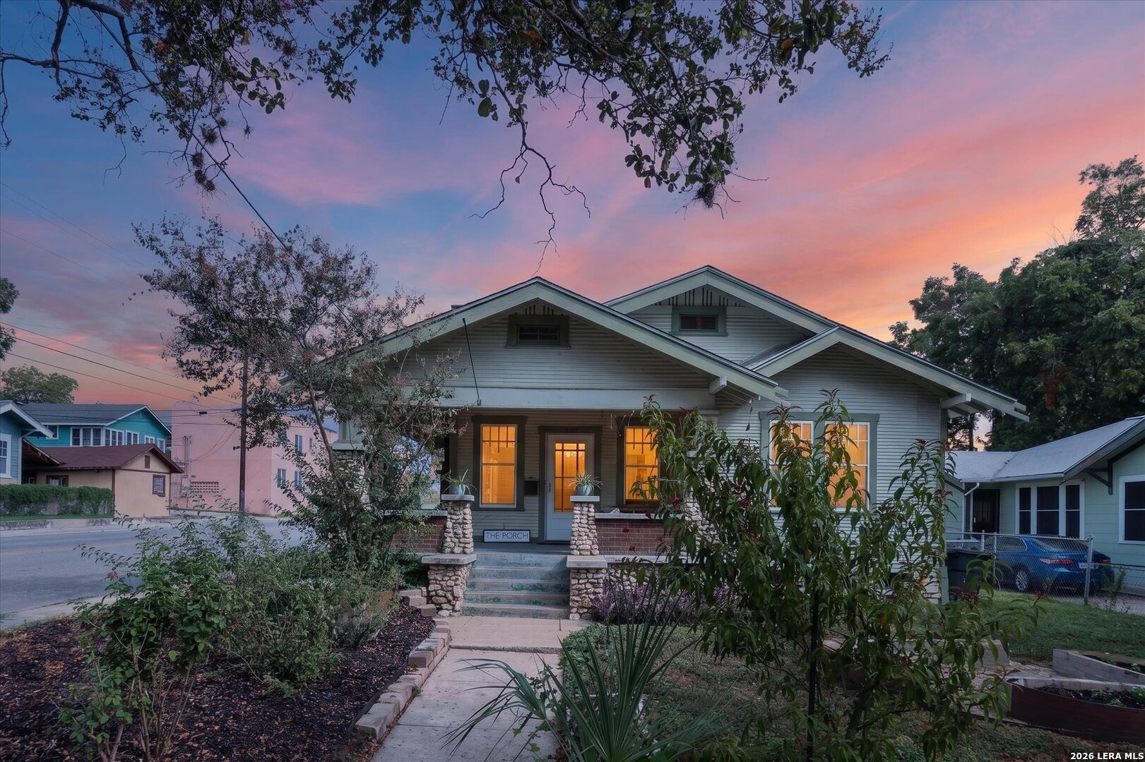San Antonio TX, 1039 W Russell Place