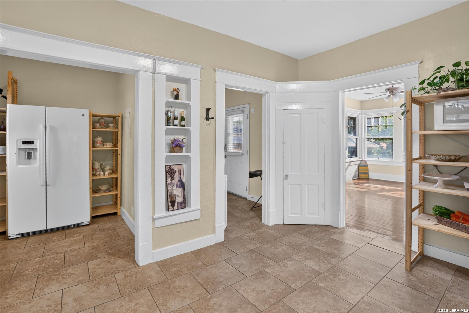 1039 W Russell Place San Antonio TX 78212