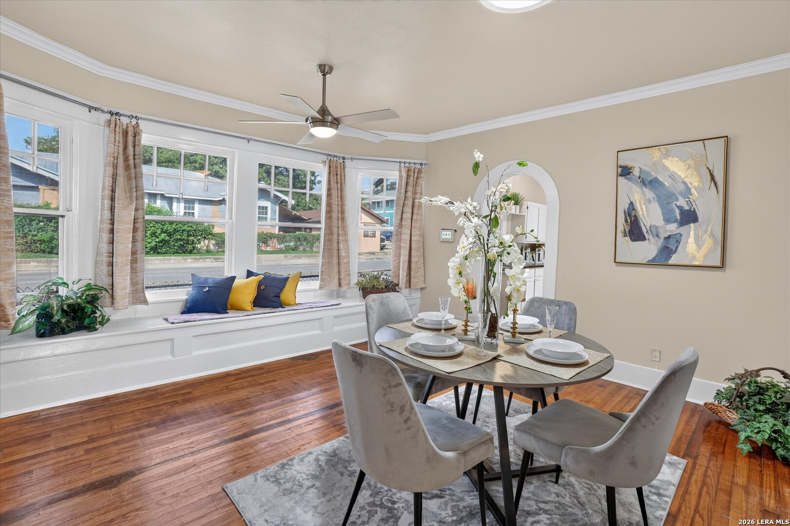 1039 W Russell Place San Antonio TX 78212