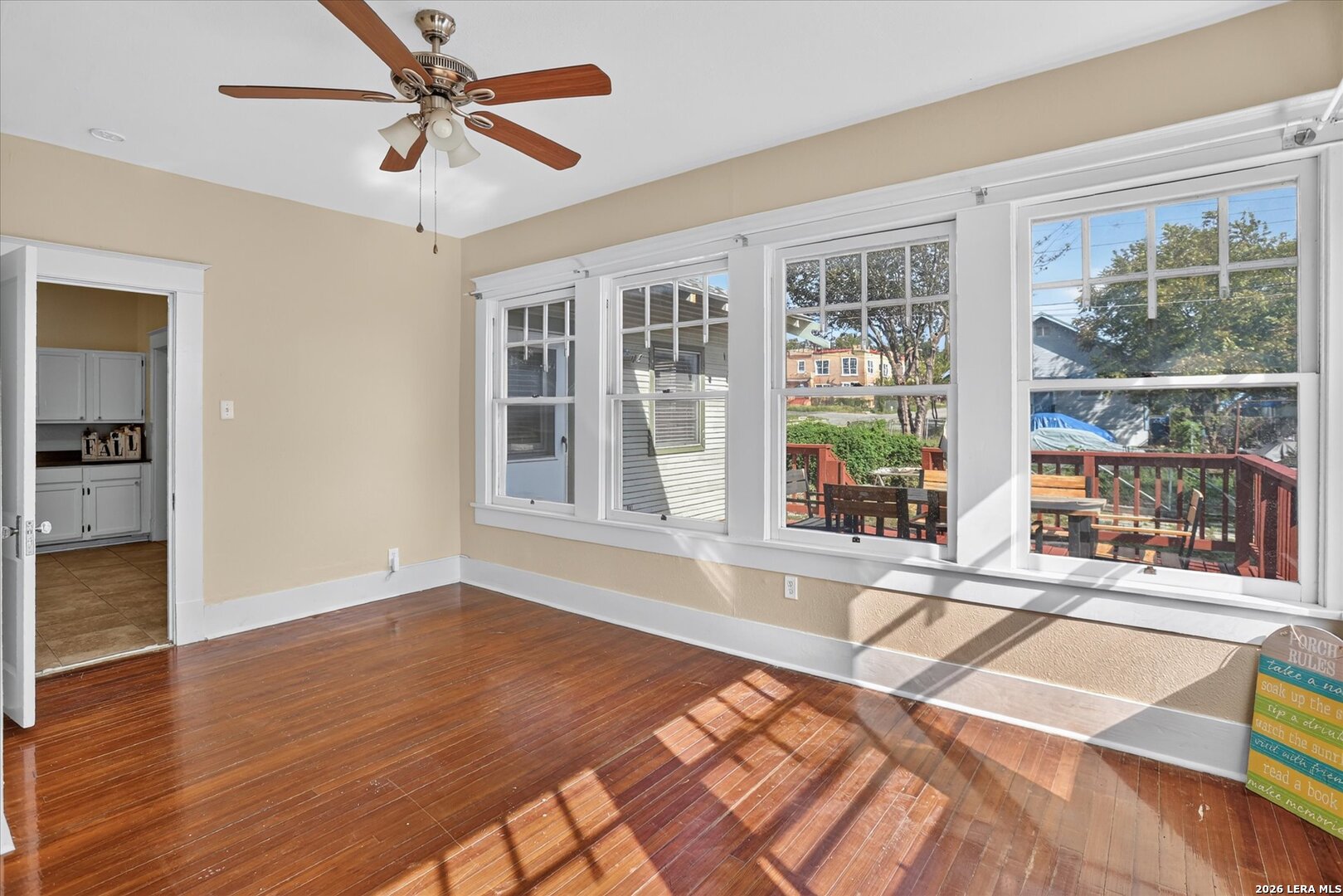 1039 W Russell Place San Antonio TX 78212