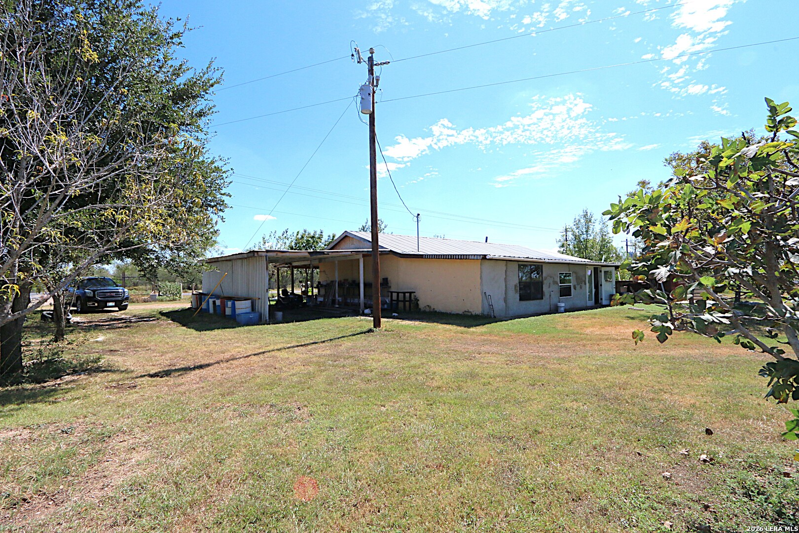 2885 Fm 1796 Dhanis TX 78850