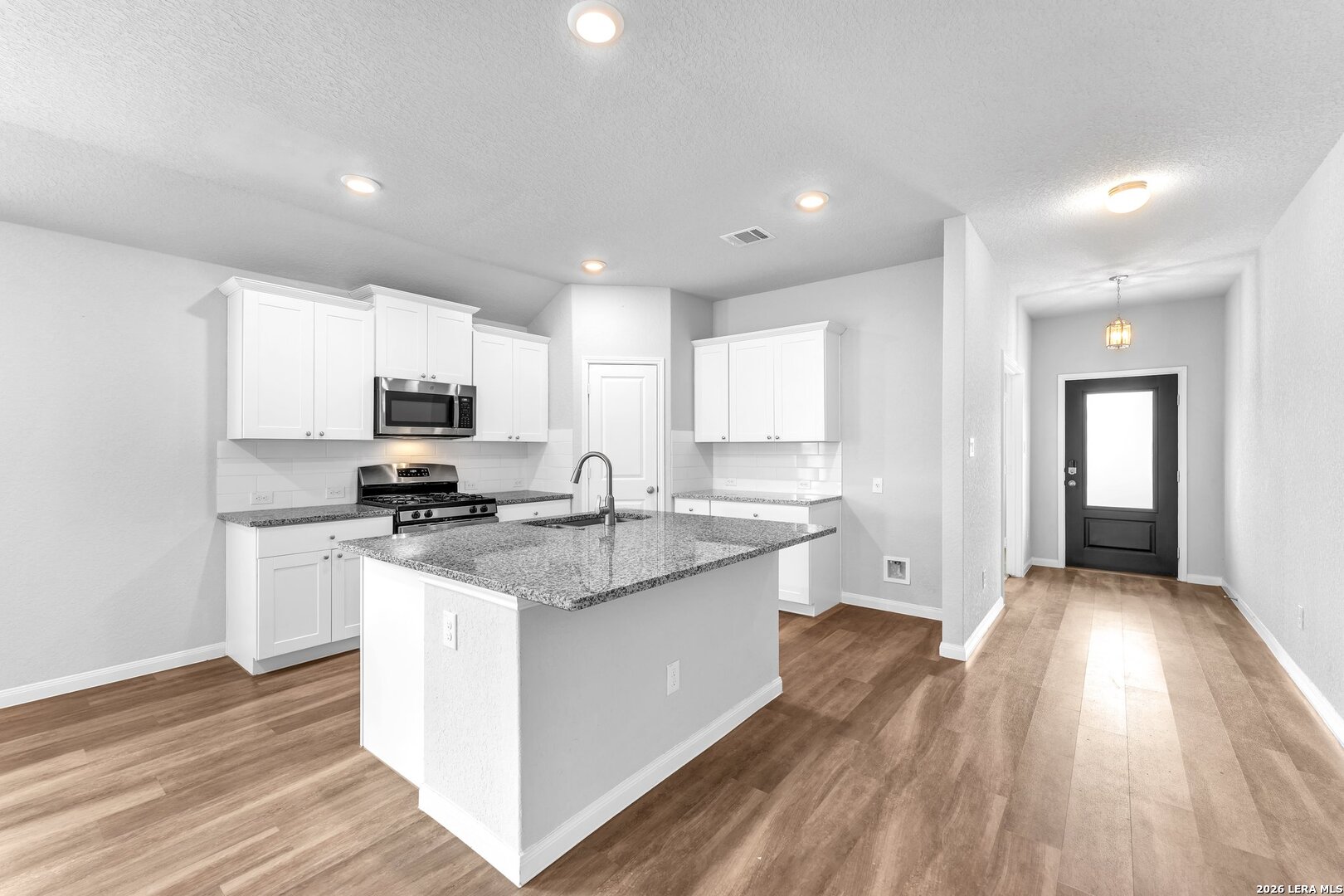 1044 Raceland San Antonio TX 78245