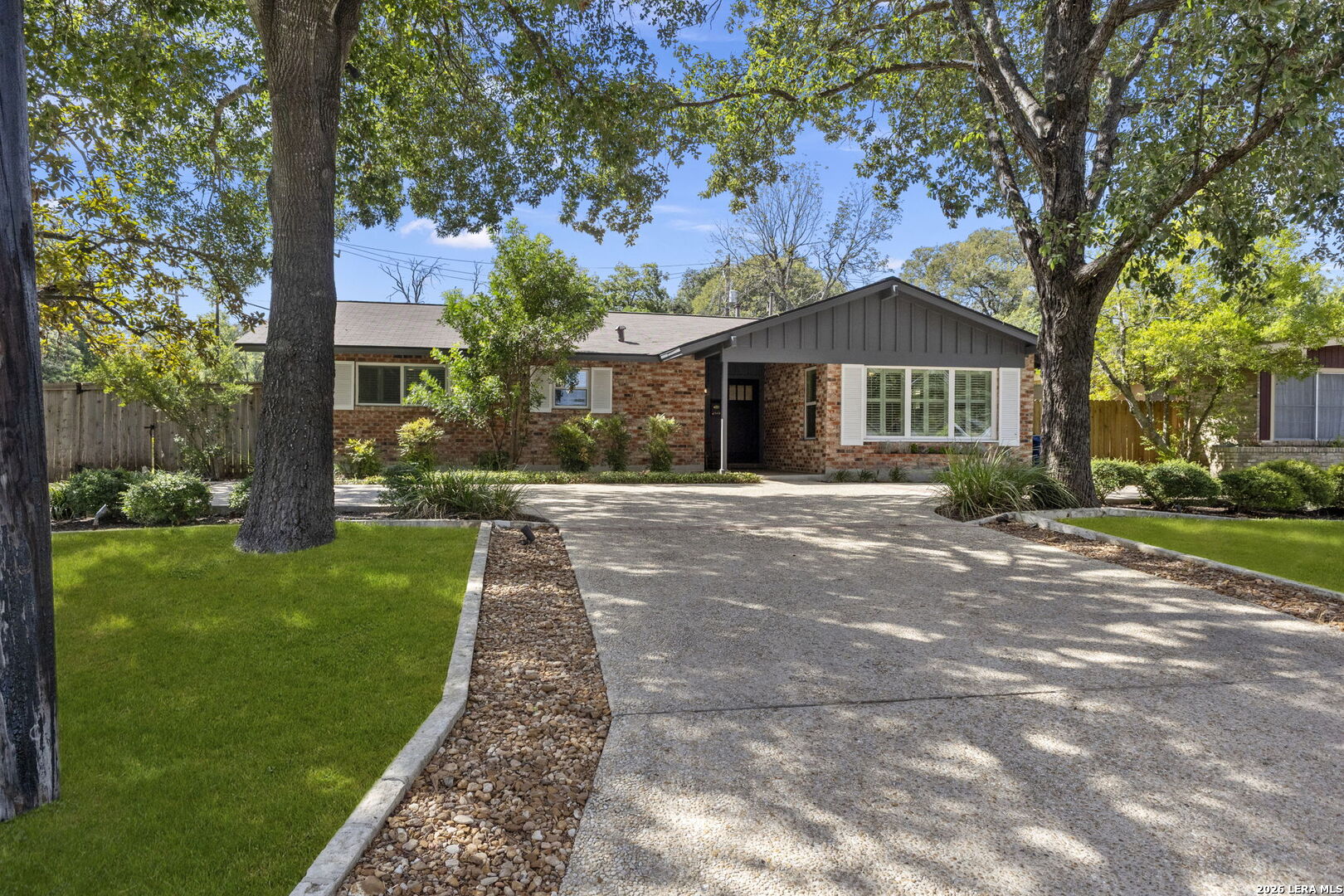 2126 E Lawndale San Antonio TX 78209