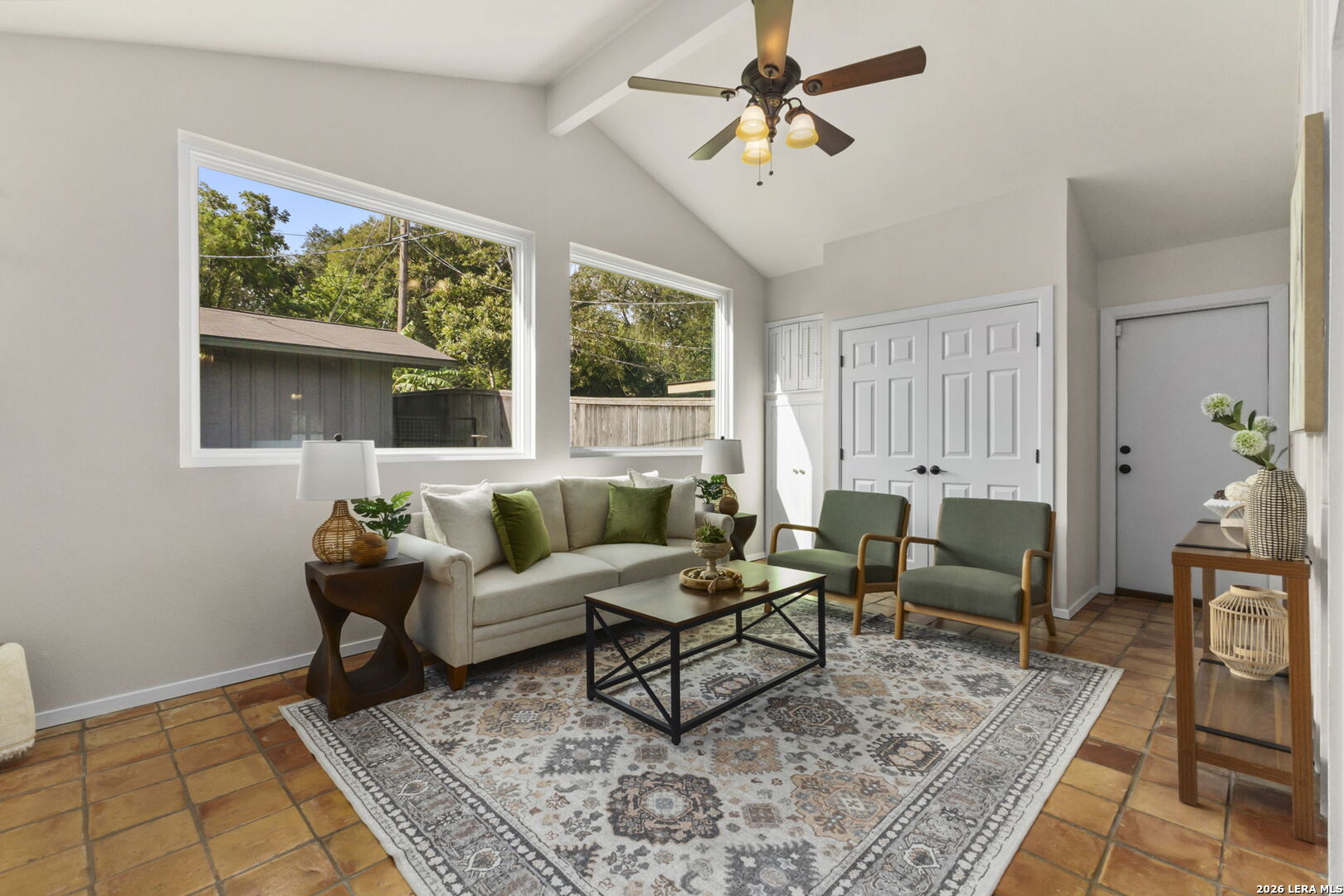 2126 E Lawndale San Antonio TX 78209