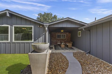 2126 E Lawndale San Antonio TX 78209