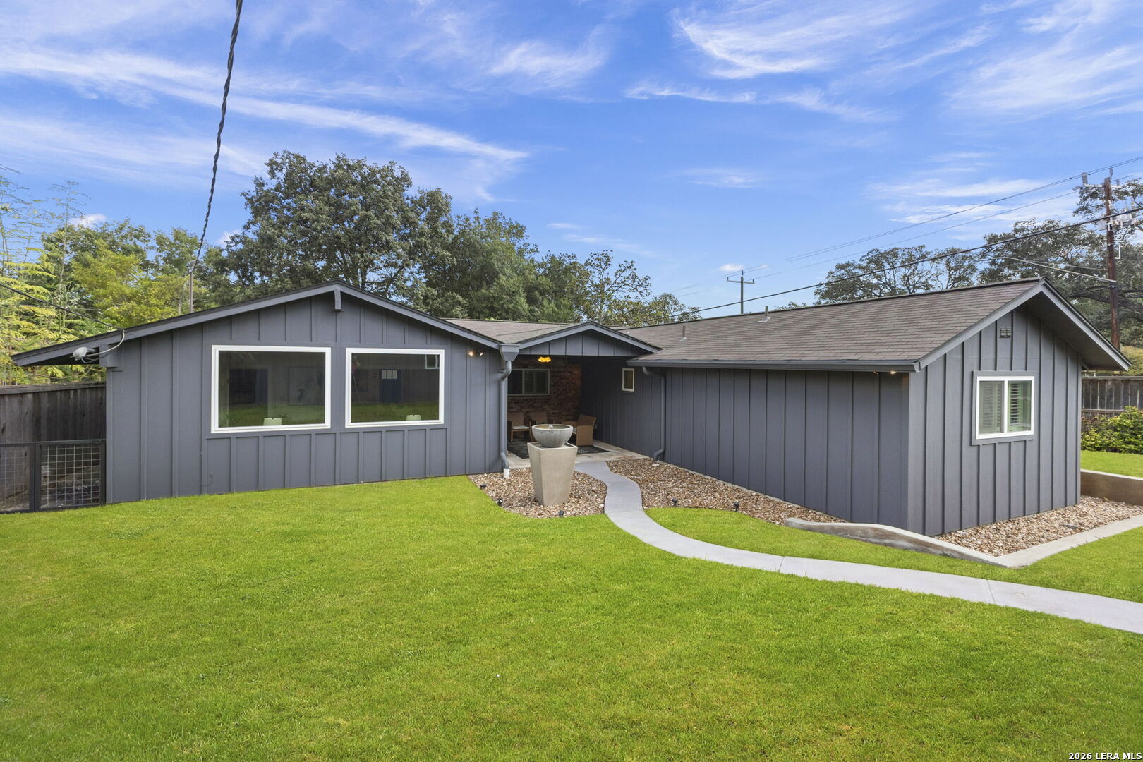 2126 E Lawndale San Antonio TX 78209