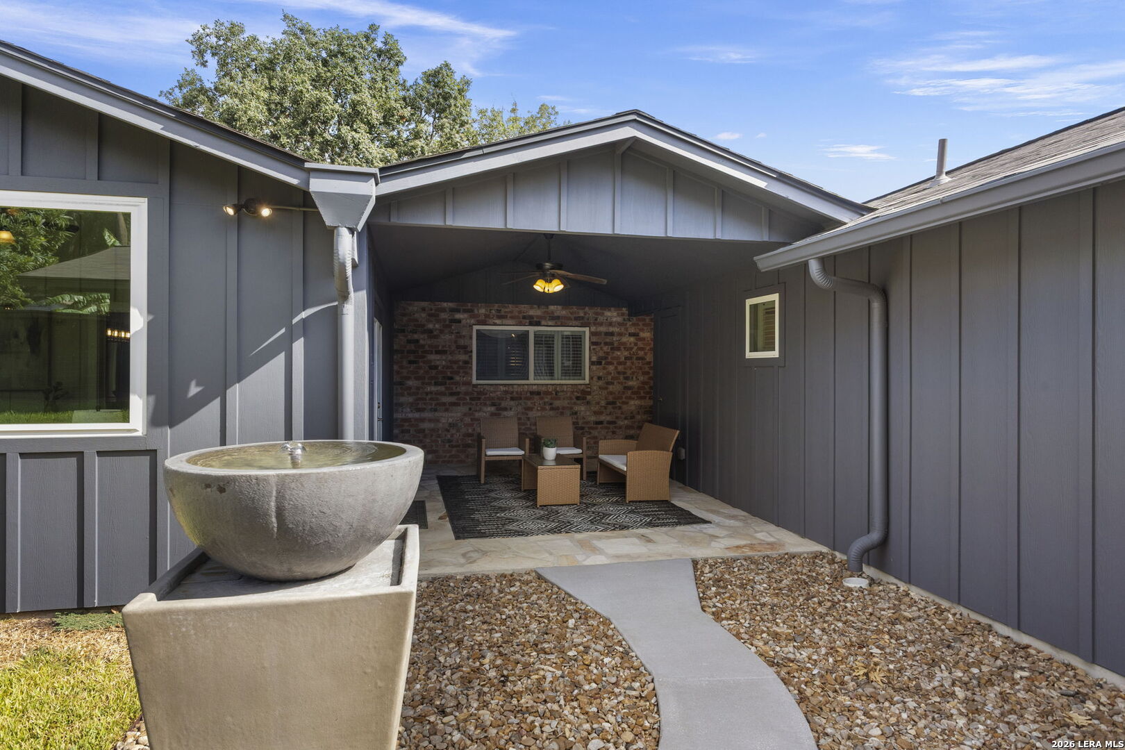 2126 E Lawndale San Antonio TX 78209