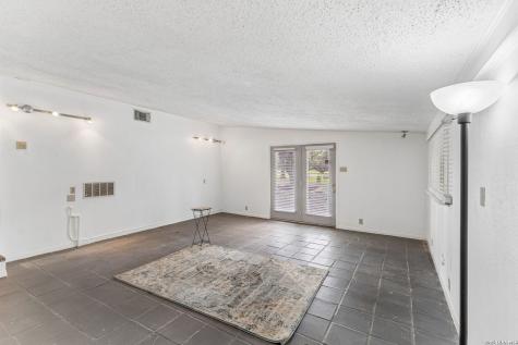 24818 House Mountain Road San Antonio TX 78255