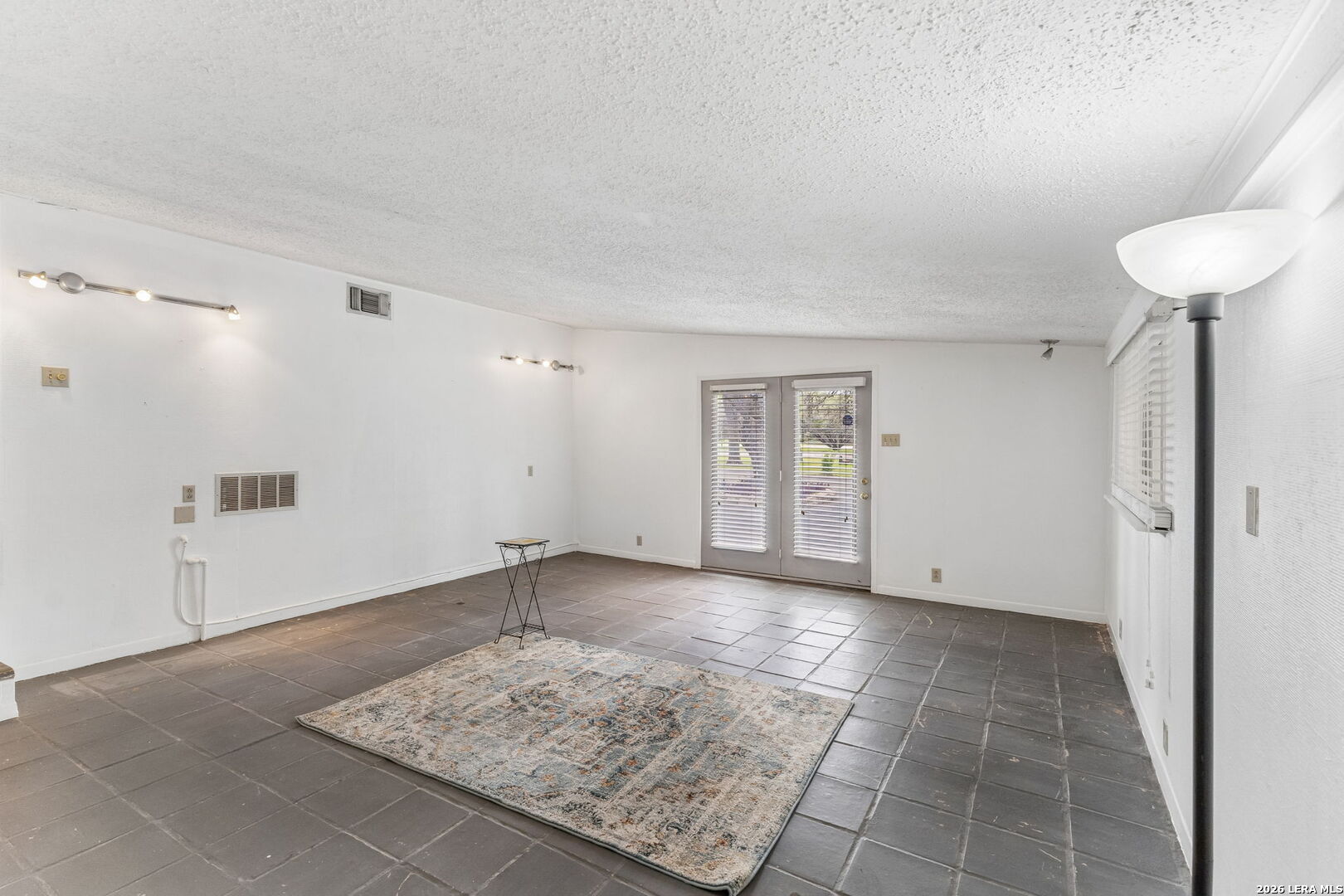 24818 House Mountain Road San Antonio TX 78255