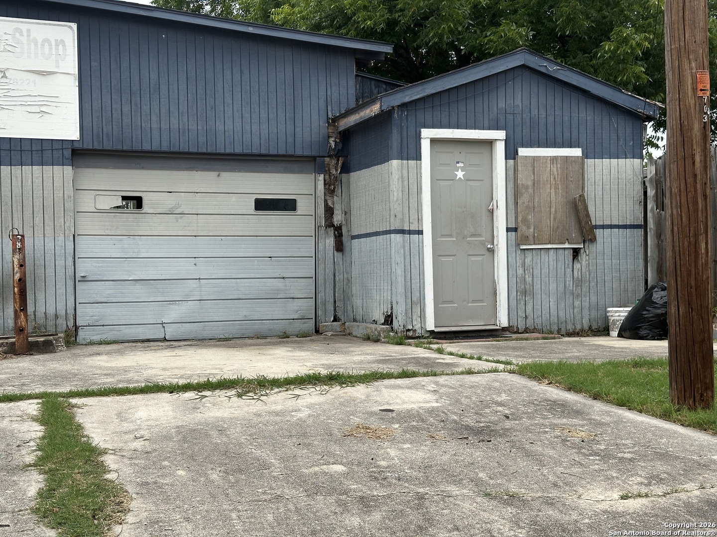 423 Burton Avenue San Antonio TX 78221