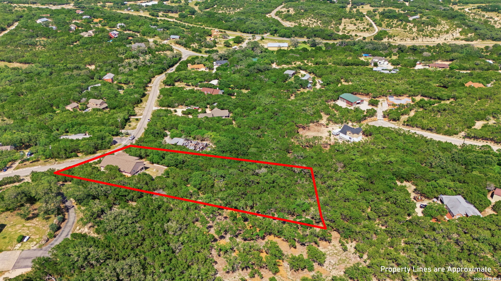 327 Lakeridge Loop Lakehills TX 78063