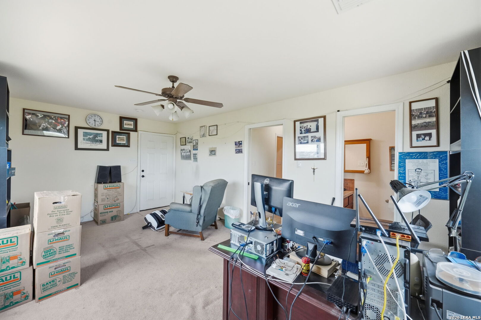 327 Lakeridge Loop Lakehills TX 78063