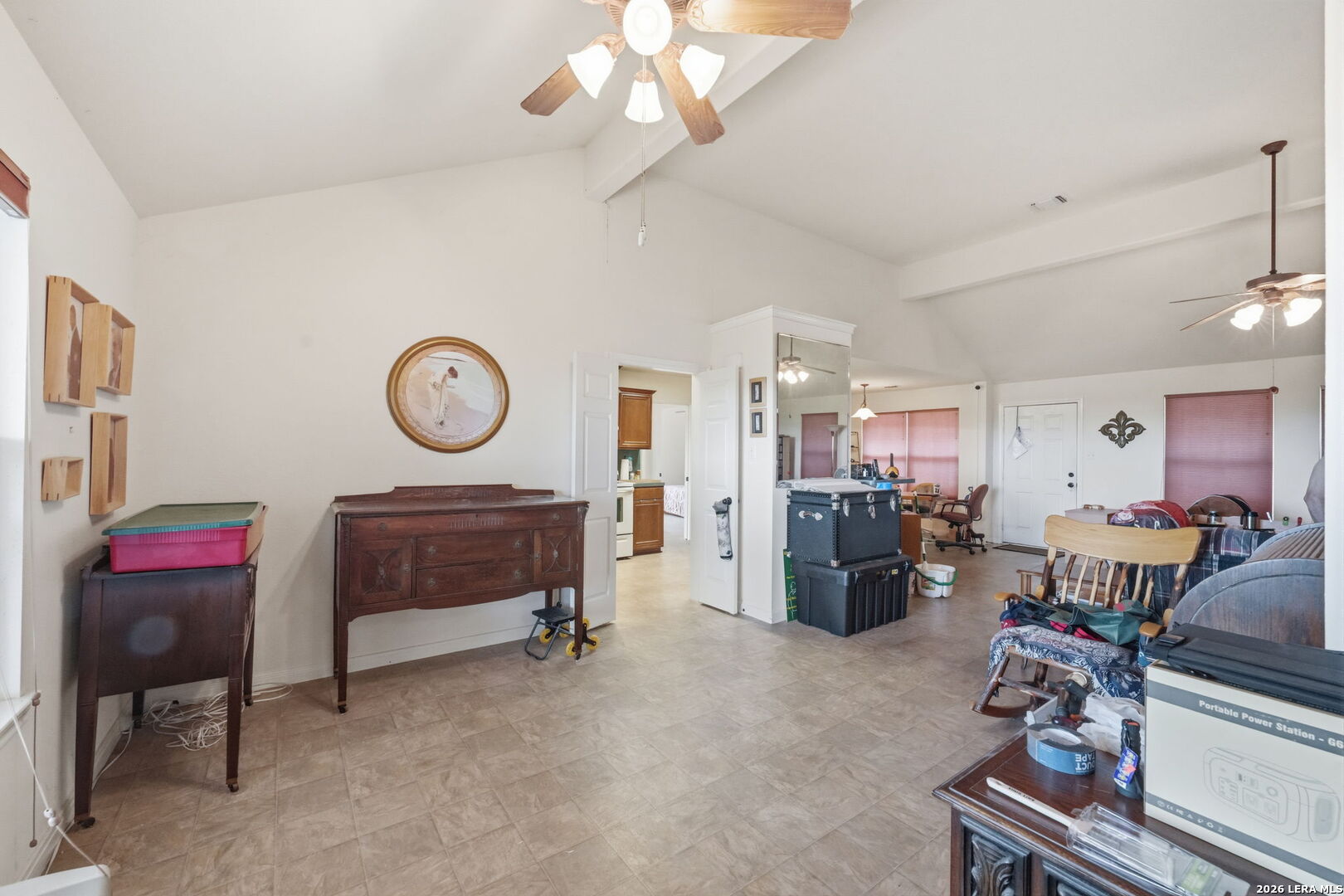 327 Lakeridge Loop Lakehills TX 78063