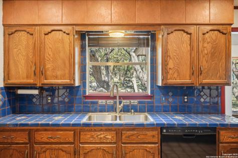 3761 Ridgeway San Antonio TX 78259