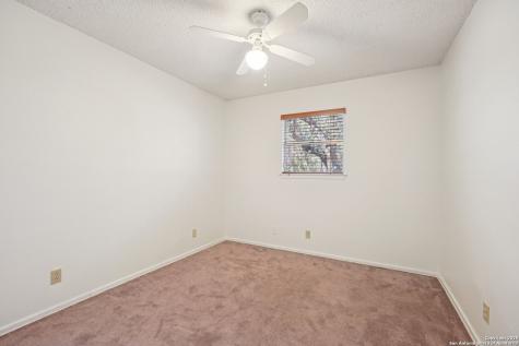 3761 Ridgeway San Antonio TX 78259