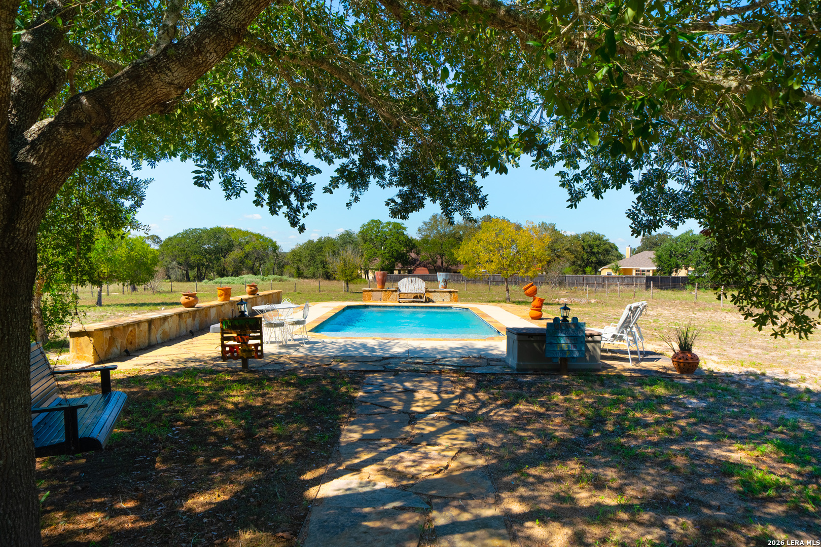 312 Rose Garden La Vernia TX 78121