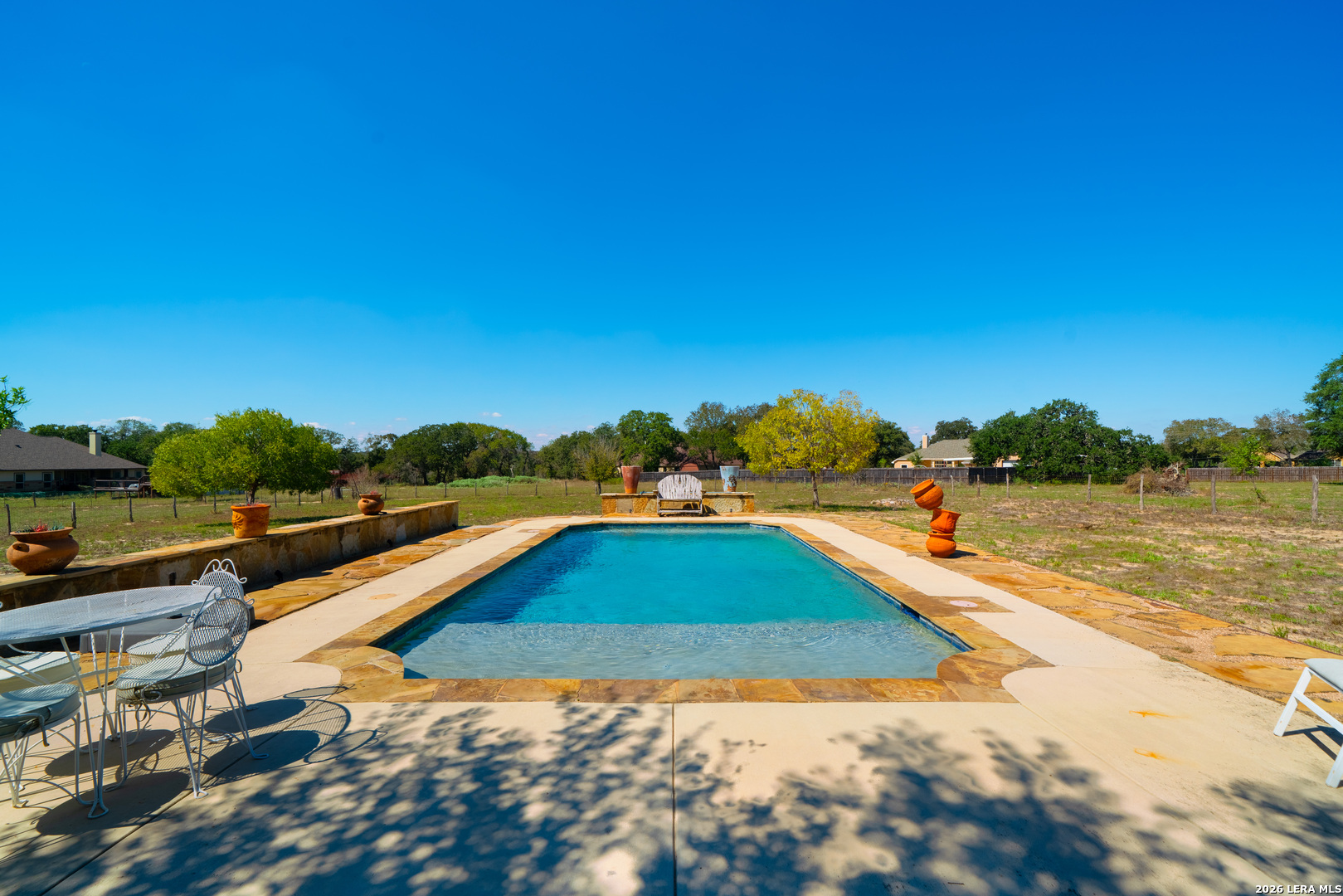312 Rose Garden La Vernia TX 78121