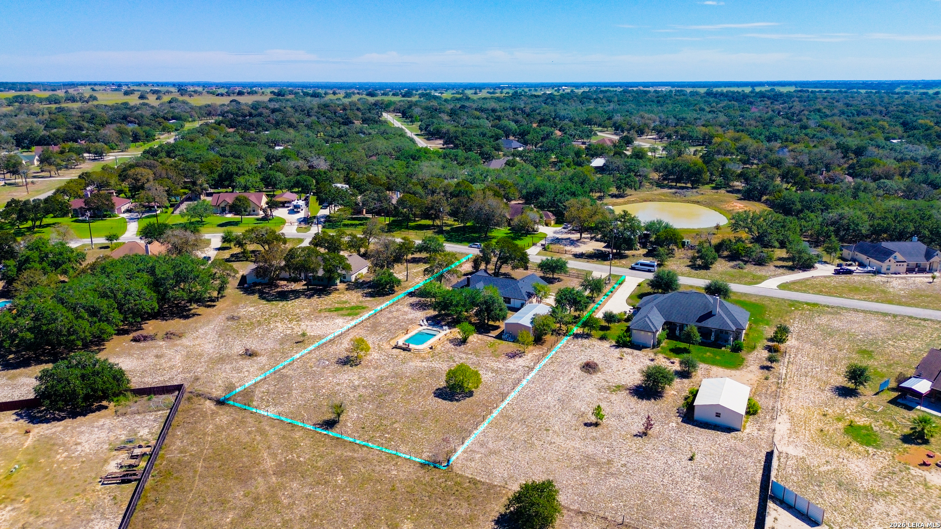 312 Rose Garden La Vernia TX 78121