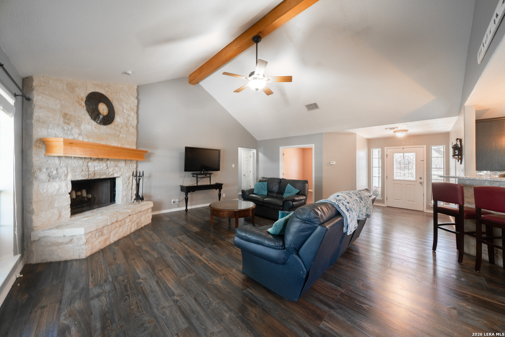 312 Rose Garden La Vernia TX 78121