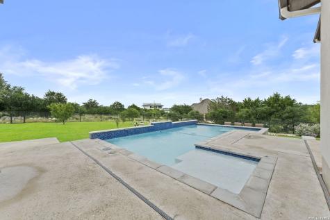 1347 Bordeaux Lane New Braunfels TX 78132