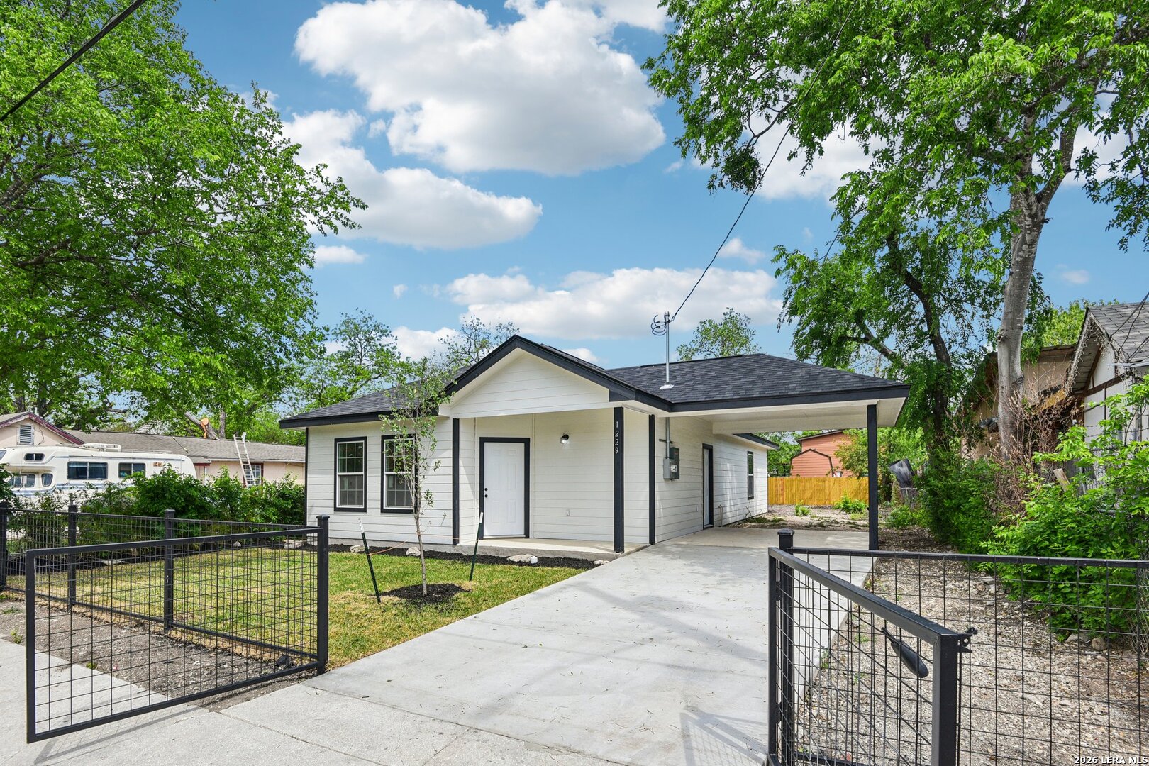 1229 Flanders Avenue San Antonio TX 78211