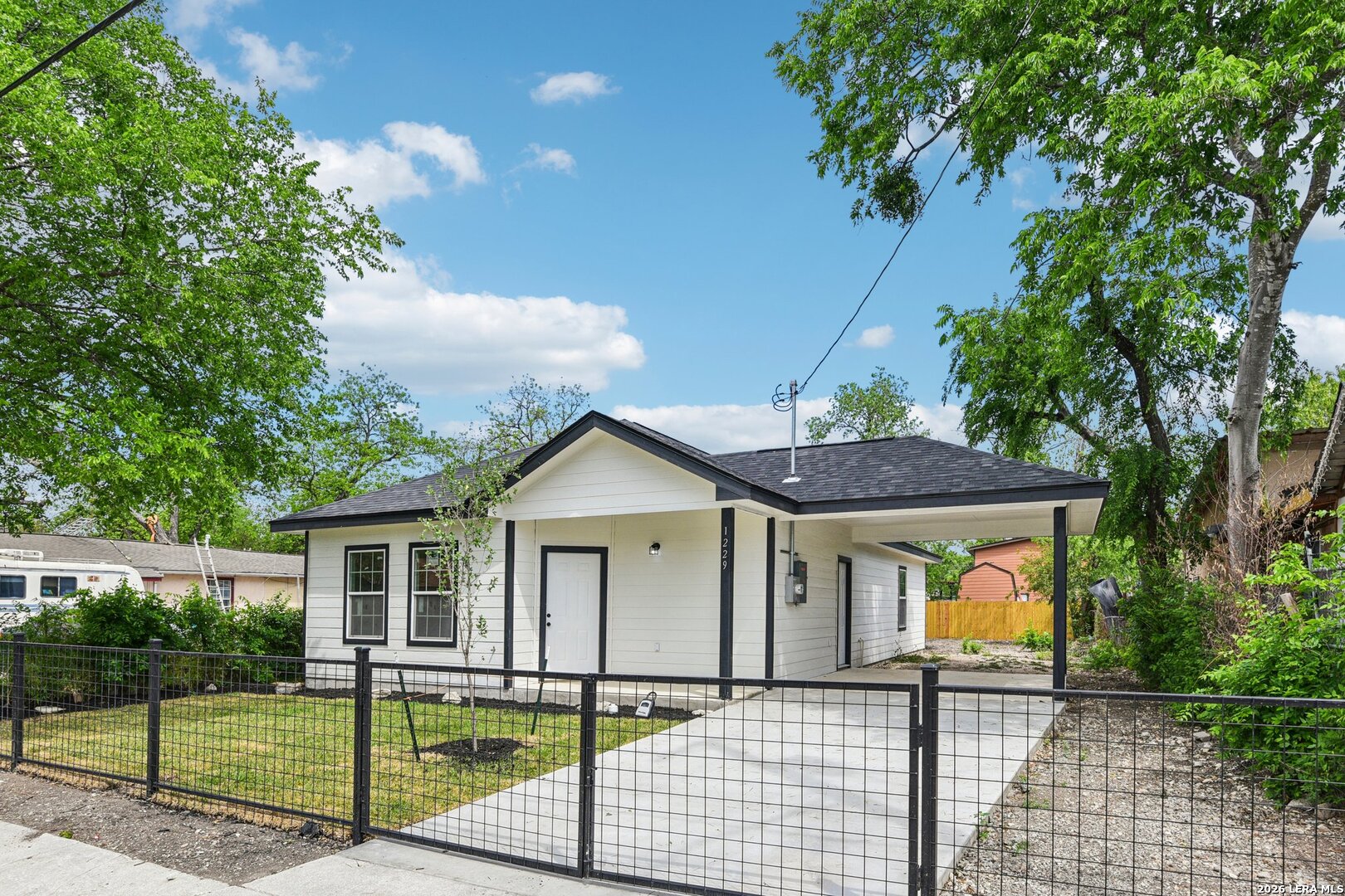 1229 Flanders Avenue San Antonio TX 78211