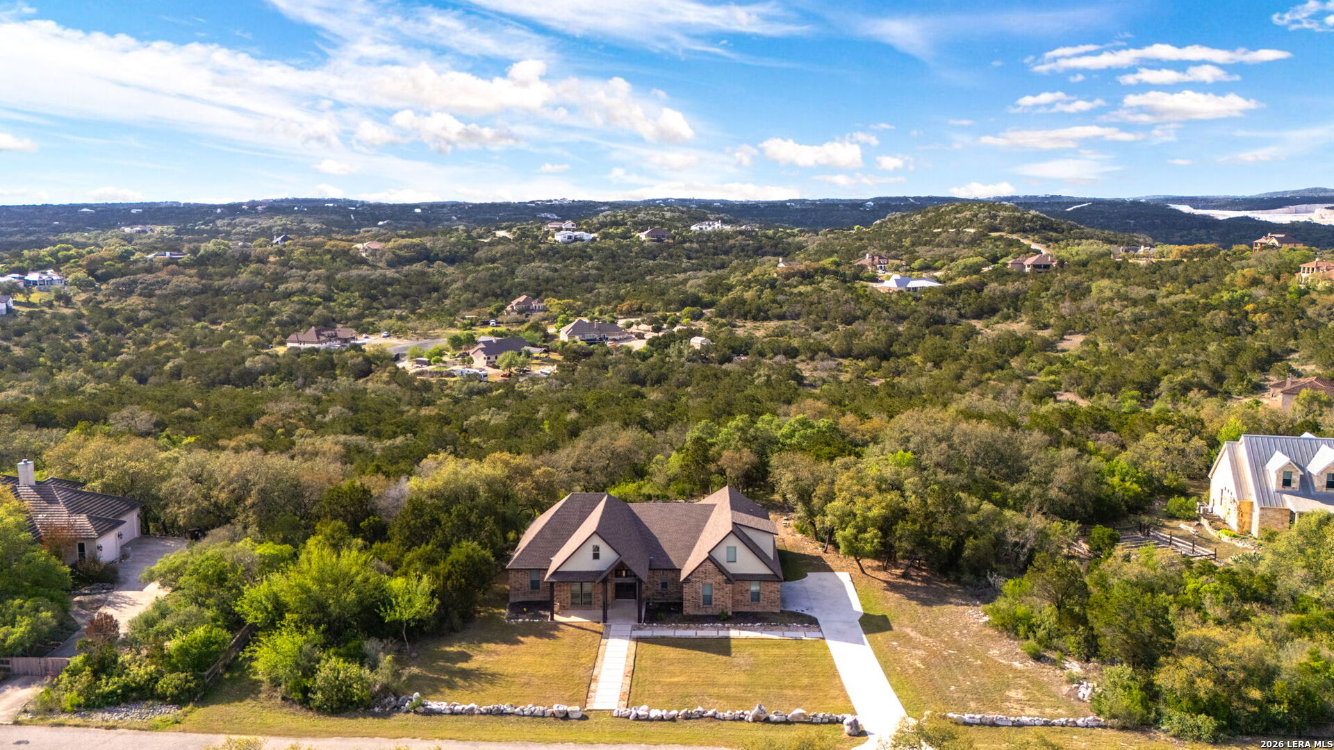 827 County Road 2801 E Mico TX 78056