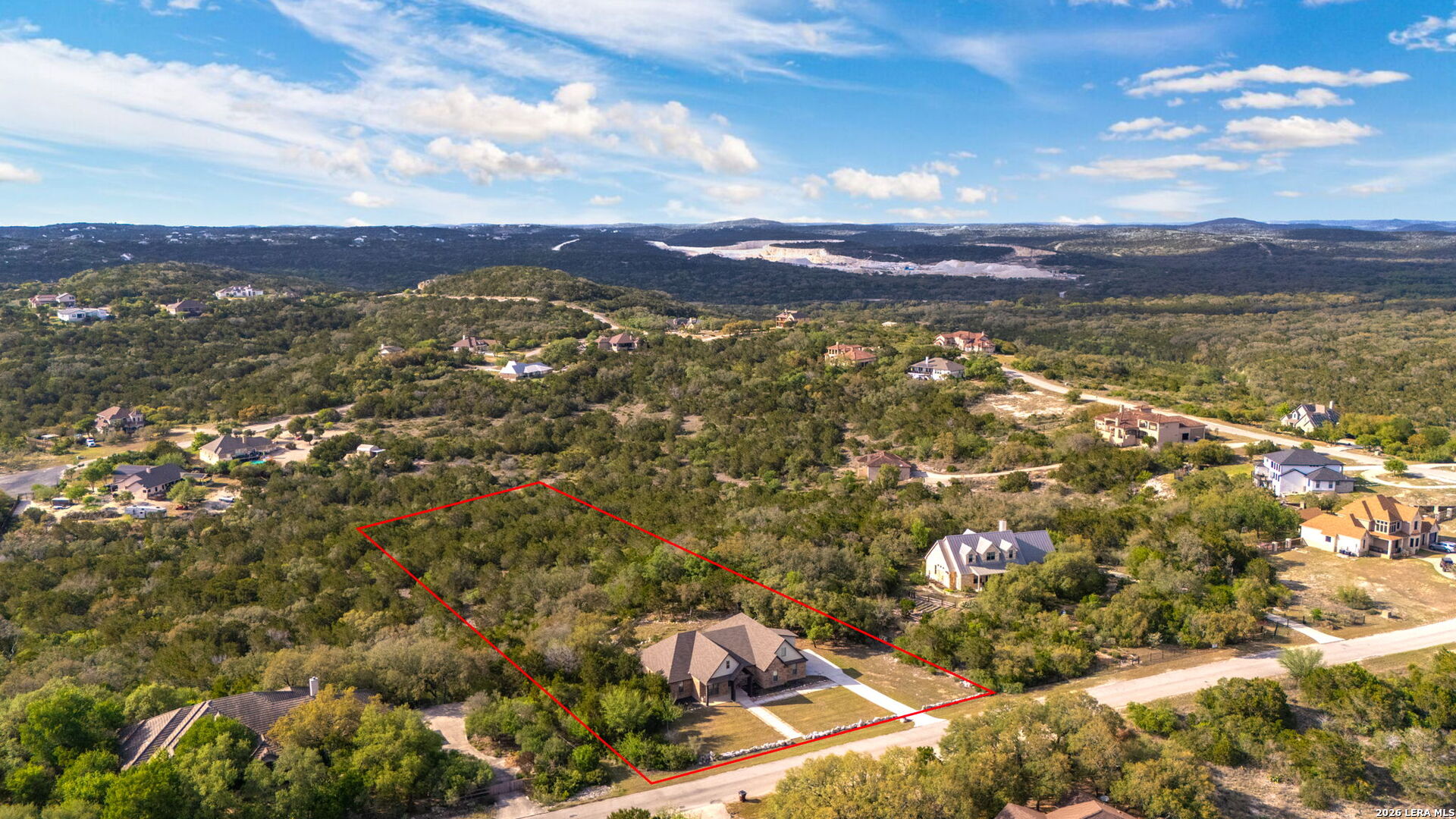 827 County Road 2801 E Mico TX 78056