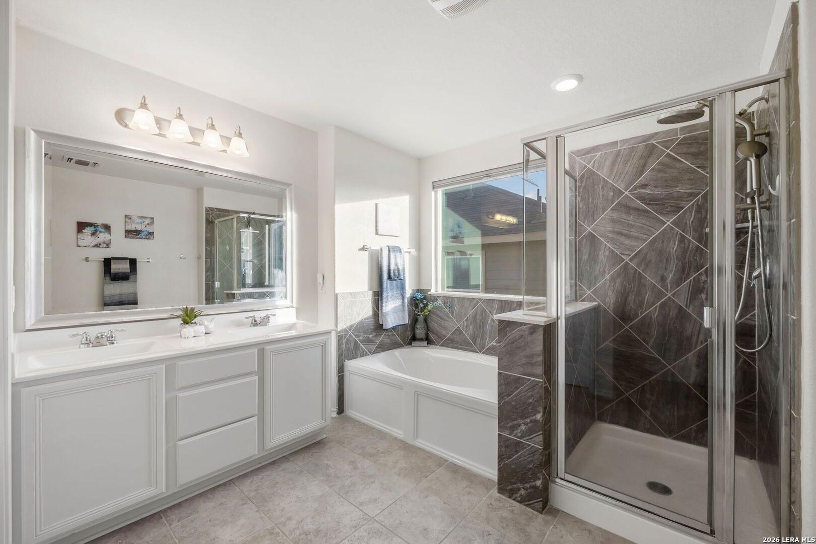 425 Landmark Falls Cibolo TX 78108