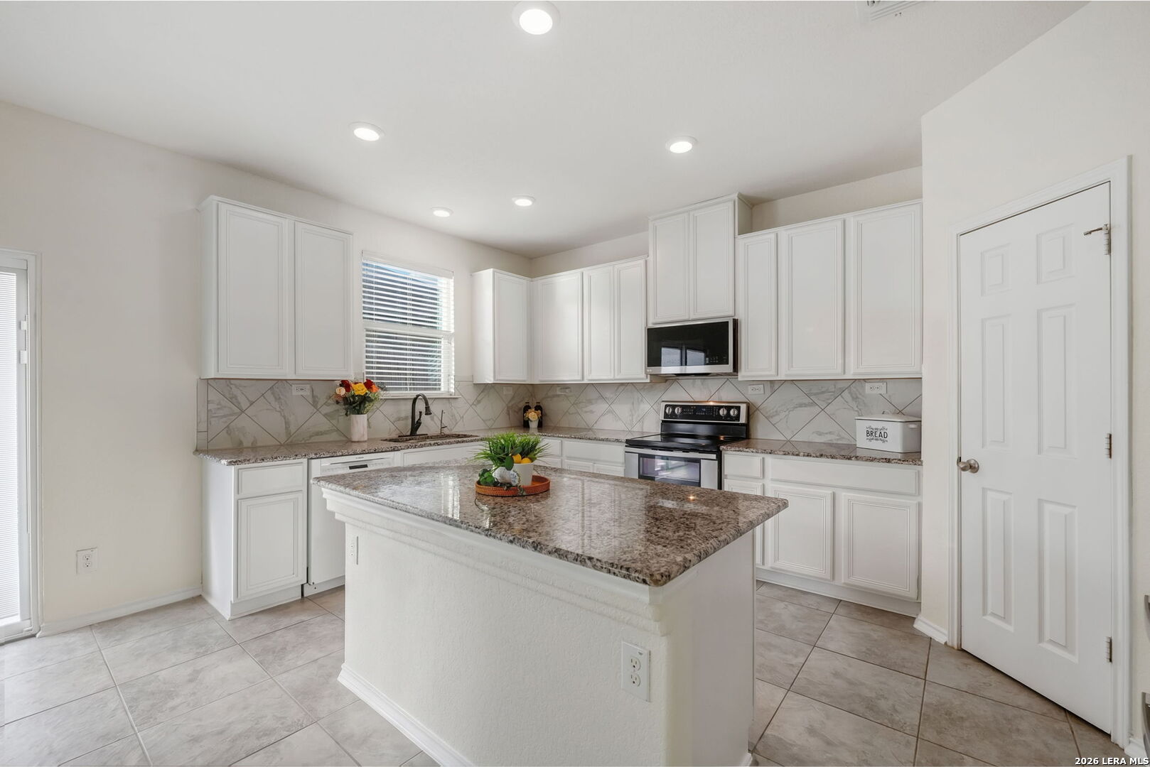 425 Landmark Falls Cibolo TX 78108