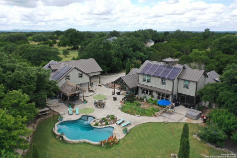 737 Kreutzberg Road Boerne TX 78006