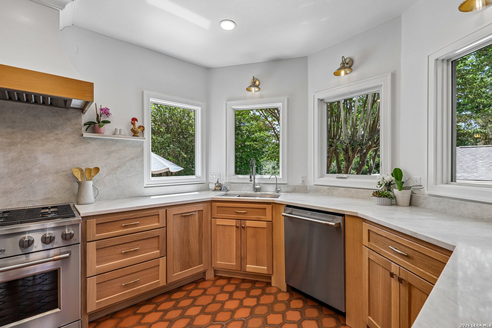 248 Rosemary Avenue Alamo Heights TX 78209