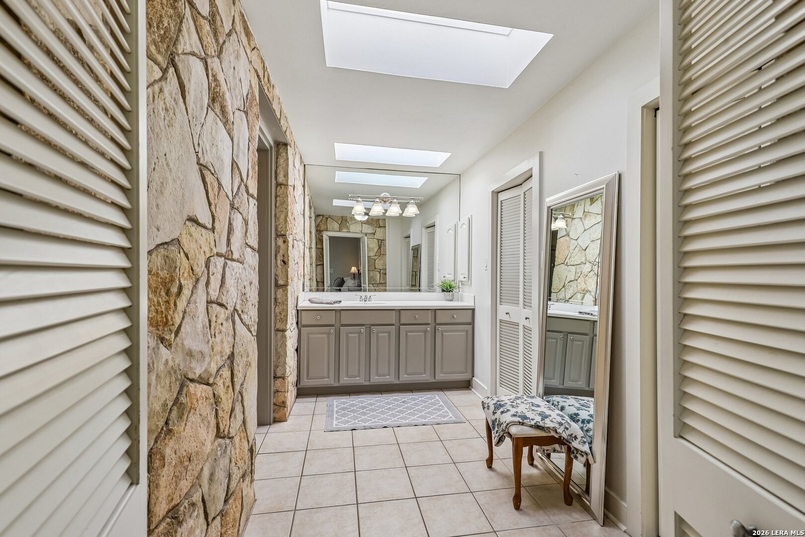 248 Rosemary Avenue Alamo Heights TX 78209