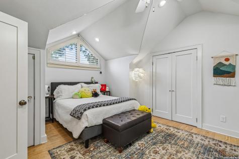 248 Rosemary Avenue Alamo Heights TX 78209