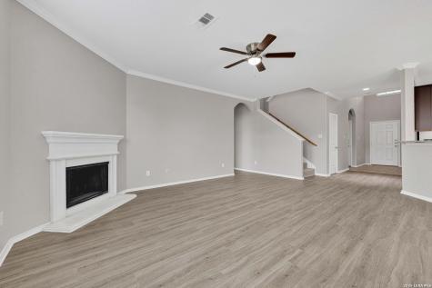 584 Saddlehorn Way Cibolo TX 78108