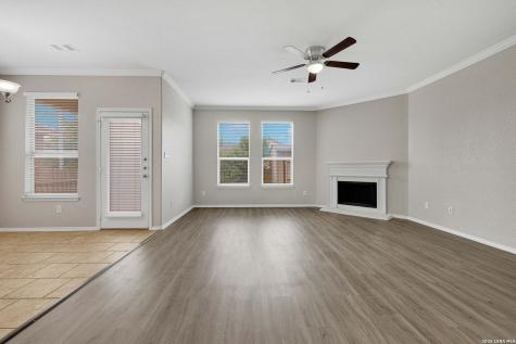 584 Saddlehorn Way Cibolo TX 78108