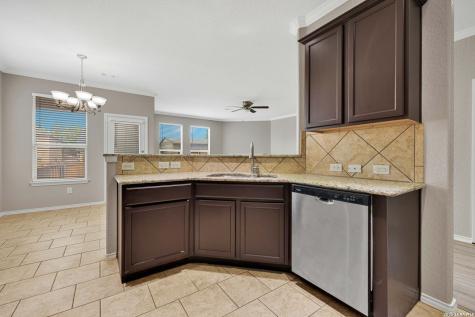 584 Saddlehorn Way Cibolo TX 78108
