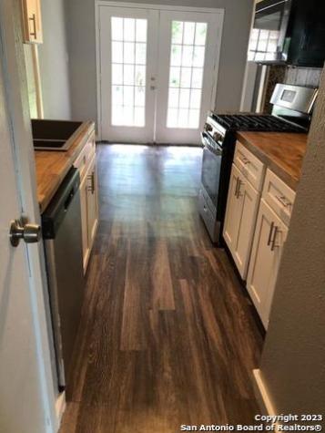 527 Valley Park Drive San Antonio TX 78227