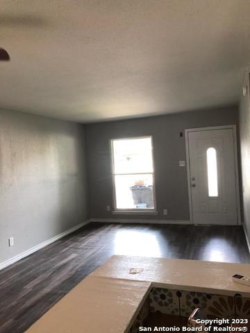 527 Valley Park Drive San Antonio TX 78227