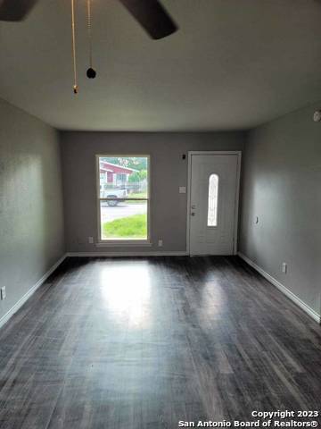 527 Valley Park Drive San Antonio TX 78227