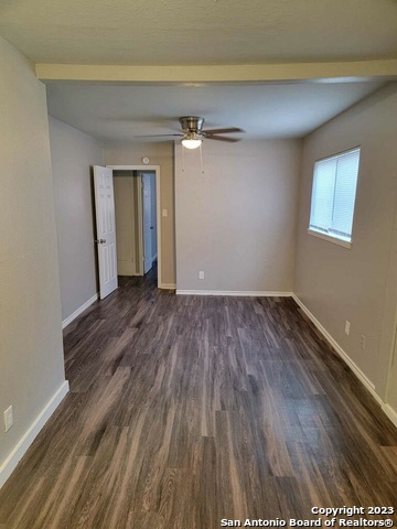 527 Valley Park Drive San Antonio TX 78227