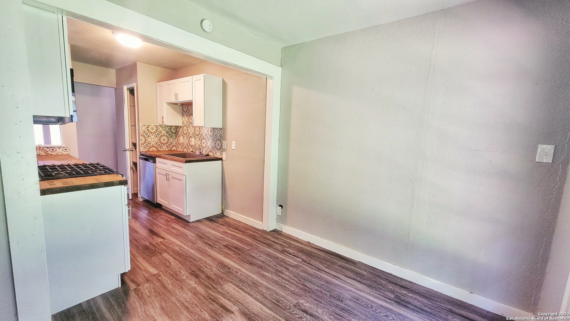 527 Valley Park Drive San Antonio TX 78227