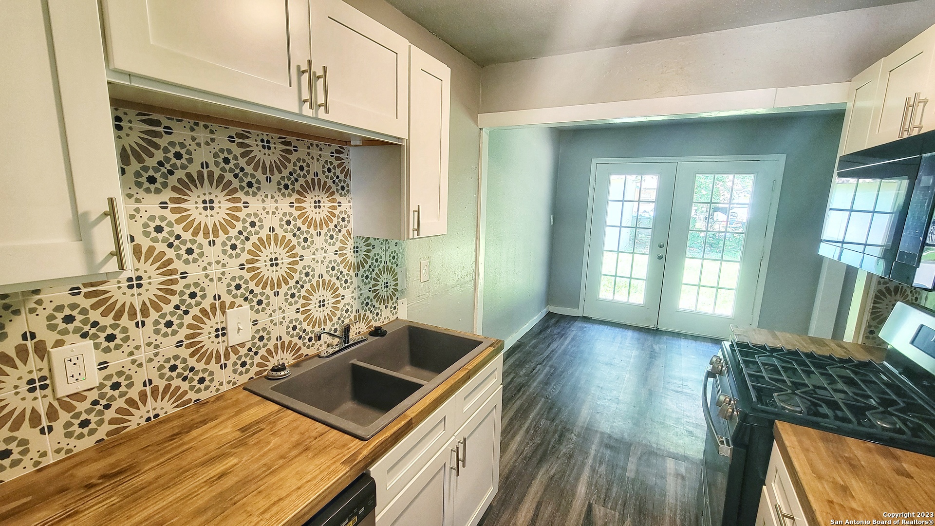 527 Valley Park Drive San Antonio TX 78227