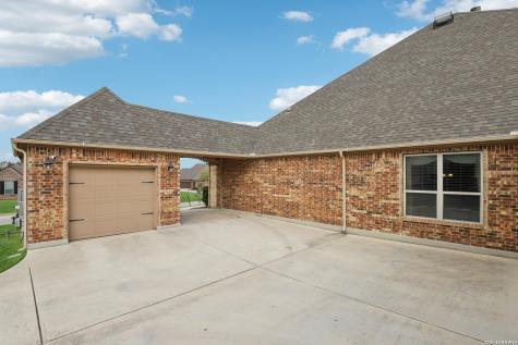 117 Texas Bend Castroville TX 78009