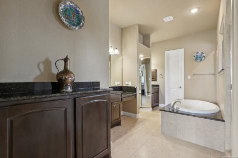 117 Texas Bend Castroville TX 78009