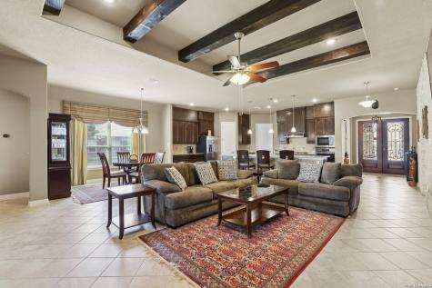 117 Texas Bend Castroville TX 78009