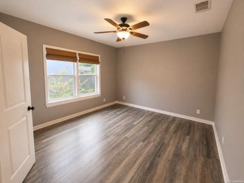 834 Bailey Avenue San Antonio TX 78210