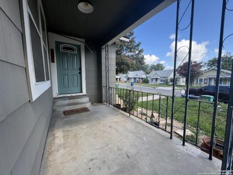 834 Bailey Avenue San Antonio TX 78210