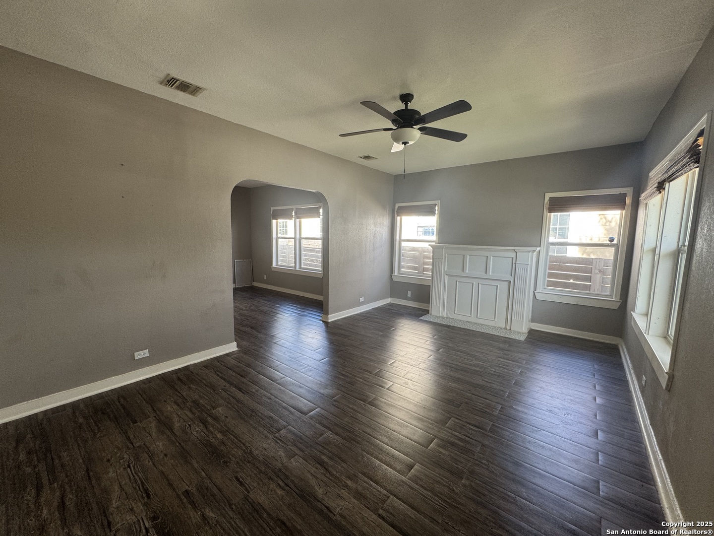 834 Bailey Avenue San Antonio TX 78210